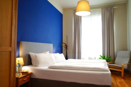 Aparthotel Mitte - image 12