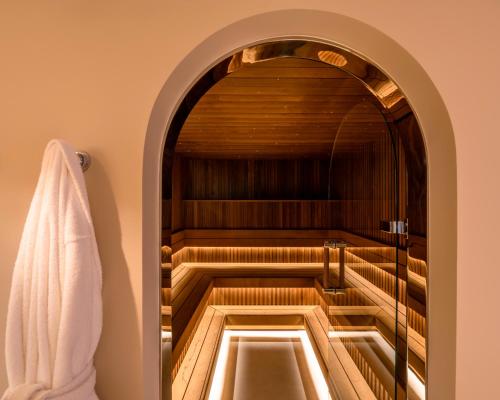 Hotel Byblos Saint-Tropez - image 10
