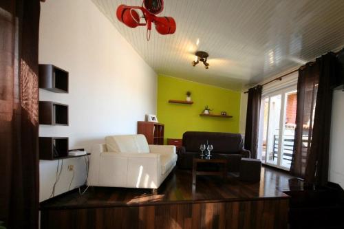  Apartment Elena in Pula