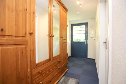 Apartment with Terrace image 9