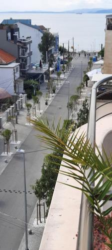 Студио Изгрев, Burgas (foto 3)