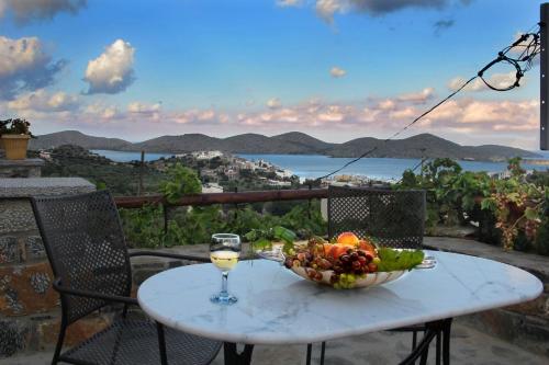  Elounda Traditional Art Suites, Ferienwohnung in Elounda