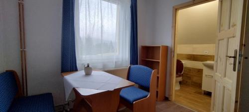 Suite with Garden View