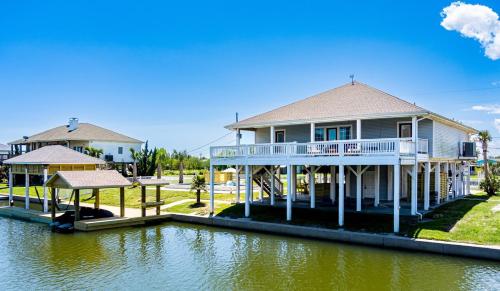 Happy Days On Waterways in Portbolivara (TX)