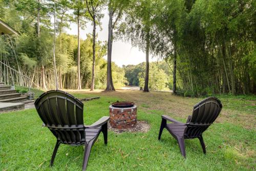 Mississippi Vacation Rental with River Frontage