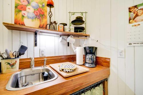 Historic Vacation Rental in McComb with River Access