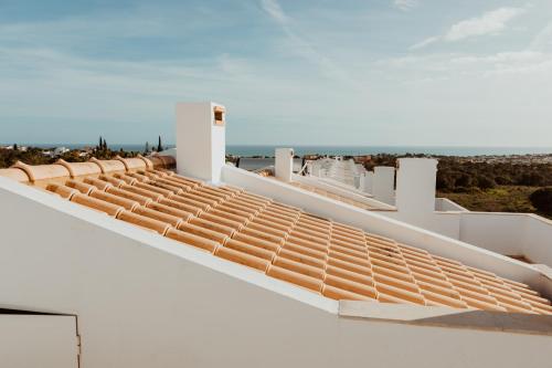 Edition Albufeira / Stargazing terrace + Pool