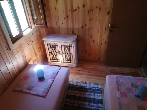 Two-Bedroom House image 8