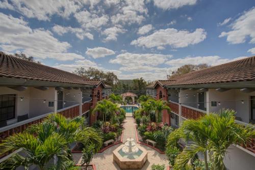 Kilátás, Clarion Pointe Tampa-Brandon Near Fairgrounds and Casino in East Lake - Orient Park
