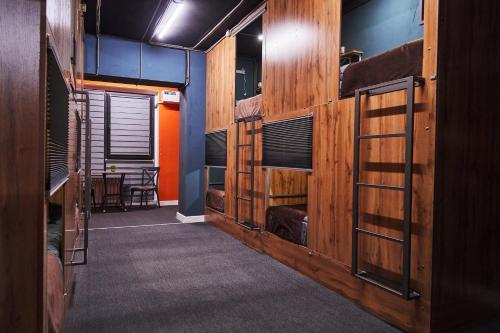 Gagarin Capsule Hotel in อัลมาตี