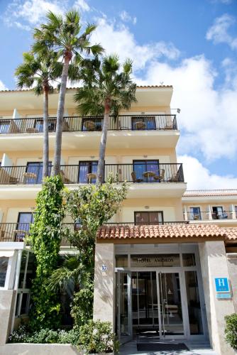 Hotel Amoros - image 6