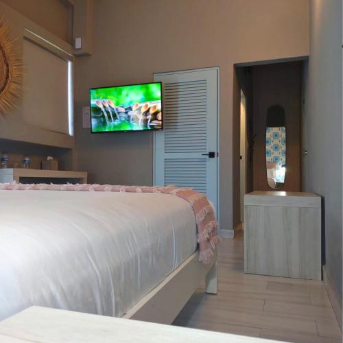 1 queen bed