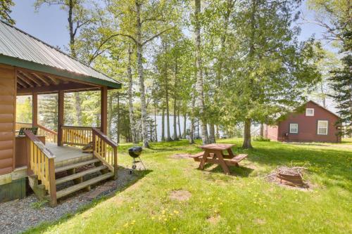 Picturesque Maine Getaway with Lake Access!