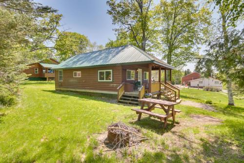 Picturesque Maine Getaway with Lake Access!