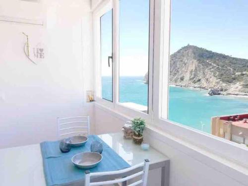 Wifi La Cala, Benidorm sea-views apartment