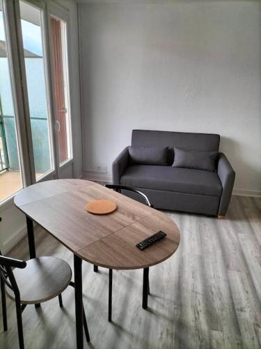 Appartement avec balcon et parking privé