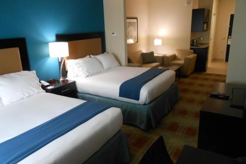 Holiday Inn Express & Suites Houston Northwest-Brookhollow, an IHG Hotel