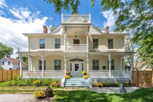 . Lakehurst Estate