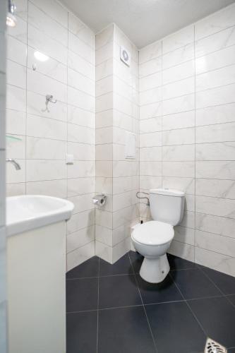 Cozy little apartment in Studentski grad, Sofía (foto 11)