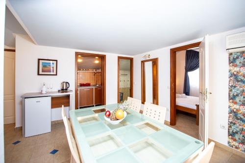 Tanja Apartments - image 10