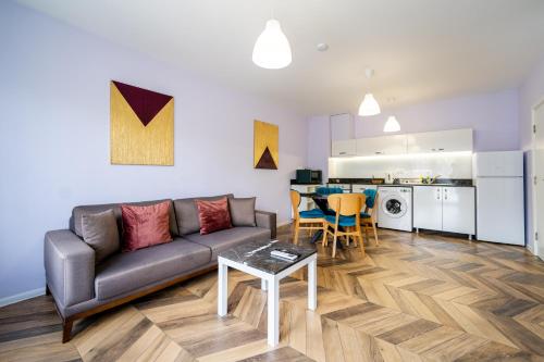 Sunny Apartment in Studentski grad, behind UNSS, Sofia (Foto 7)