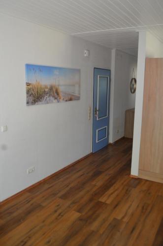Kutter im Schiffehaus, Вангерланд (фото 9)