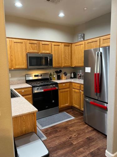 Gate Dual Master Suites Office and Dog Park 30 days minimun, Las Vegas (foto 10)