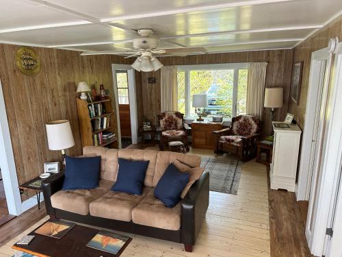 Fifield Lobster Overlook