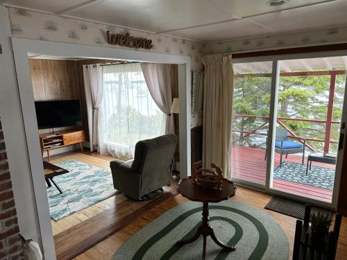 Fifield Lobster Overlook