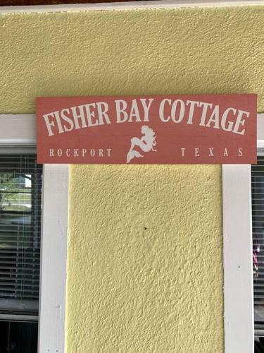 Fisher Bay Cottage in Rockport, USA