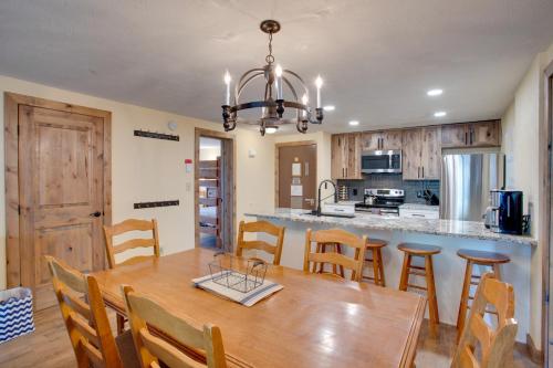Crested Butte Condo with Pool Access Walk to Slopes - image 12