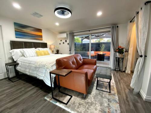 . Sunrize Destinations - Newly renovated Mesa Studio