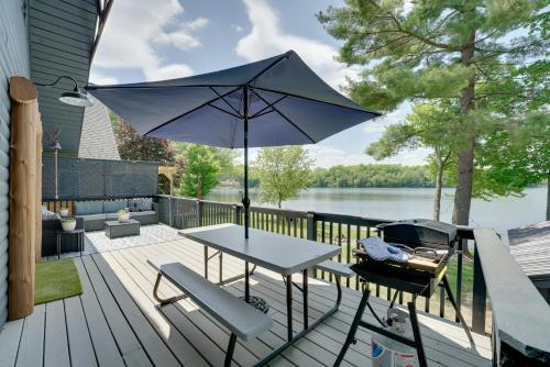 Diamond Lake Waterfront Cabin w/ Deck + Dock! in Luther (MI)