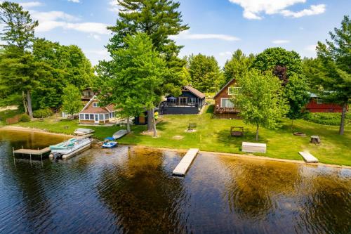 Diamond Lake Waterfront Cabin w/ Deck + Dock! in Luther (MI)