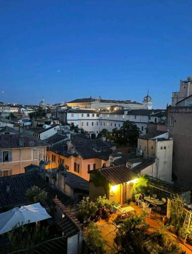 Pellegrino 75 Double Bedroom, Rome (photo 2)
