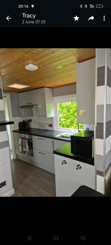 Cozinha, Glampavan in Binstead and Fishbourne