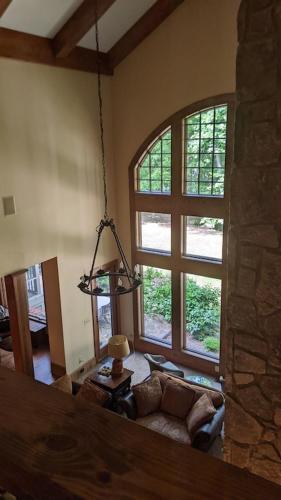 Beautiful Custom-built, Lodge-like Kerr Lake Home, non-smoking in Henderson, USA