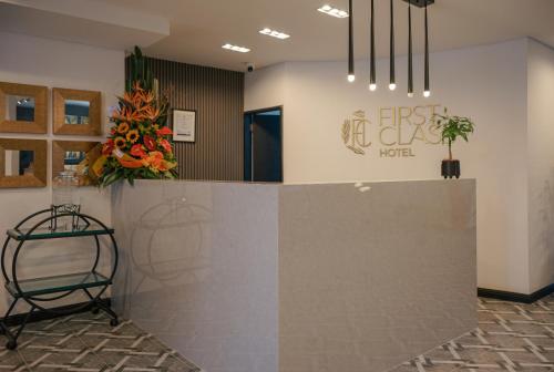 First Class Hotel