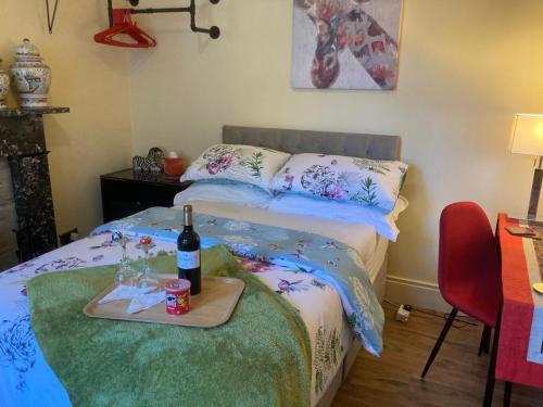 Mountroyal Victorian Studio Self Catering Apartment 3 in วิลการ์ พาร์ค แอเรีย