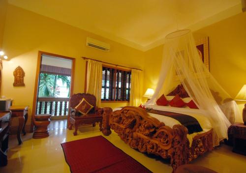 Shining Angkor Boutique Hotel