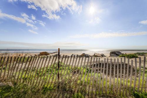 Pavilion Watch - image 6