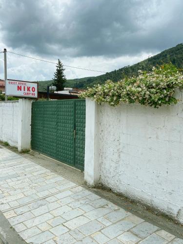 Guesthouse Niko - image 8