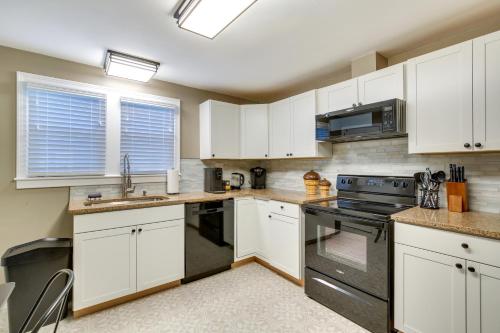 The Peaceful Post Kingston Vacation Rental in Kingston, USA