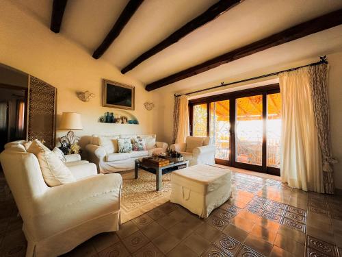 Sardinian Luxury Hospitality - Villa Fuli Rooms and more