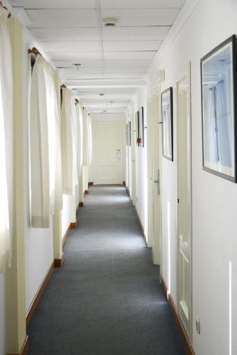 Hotel Amoros - image 9