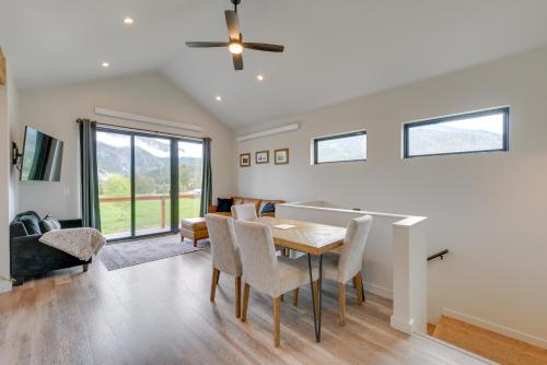 Quiet Alpine Hideaway with Panoramic Mountain Views! in 阿爾卑斯(WY)