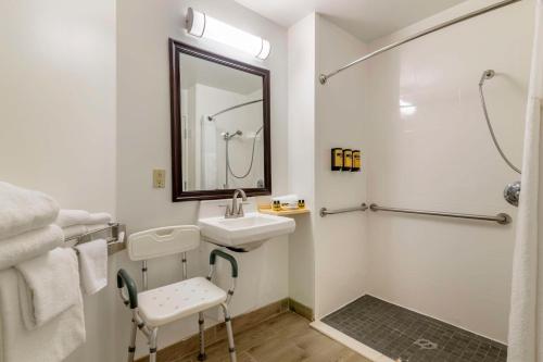 Best Western Plus Brunswick Bath - image 12