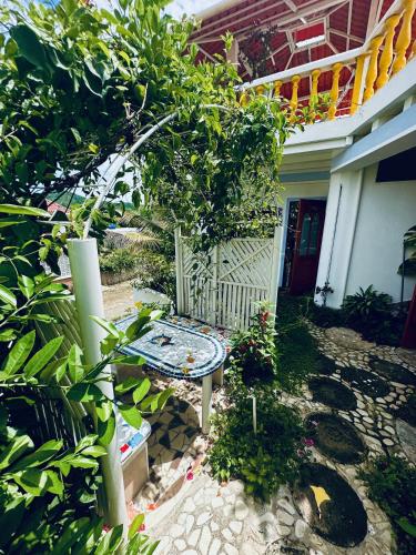 Giardino, CASA MOSAICO in Puerto Lopez