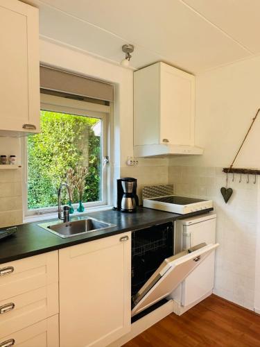  Holiday Home Valentijn aan het Veerse Meer in Kortgene