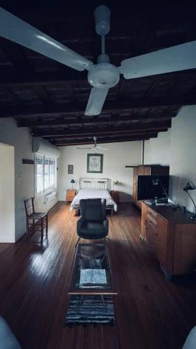 Preciosa casa con diseño único